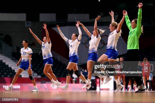 Ekaterina Ilina, Iuliia Managarova, Polina Vedekhina, Polina Kuznetsova, Vladlena Bobrovnikova and Viktoriia Kalinina of Team ROC celebrate after...