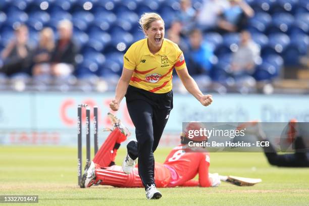 Katherine Brunt of Trent Rockets celebrates the runout of Georgia Redmayne of Welsh Fire during The Hundred match between Welsh Fire Women and Trent...