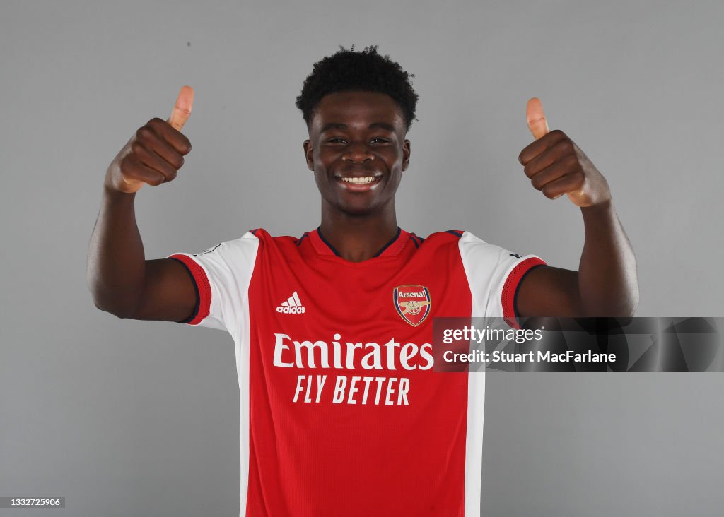 Arsenal First Team Photocall