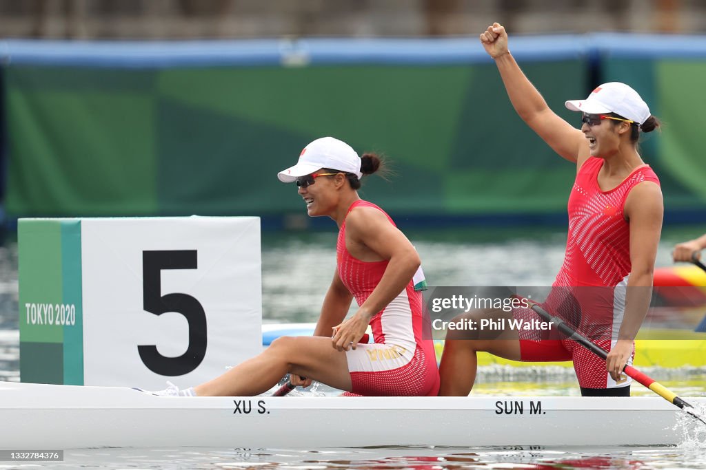 Canoe Sprint - Olympics: Day 15