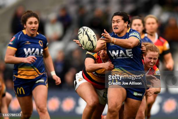 Kilisitina Moata'ane of the Otago Spirit passes the ball during the round four Farah Palmer Cup match between Otago and Waikato at Forsyth Barr...