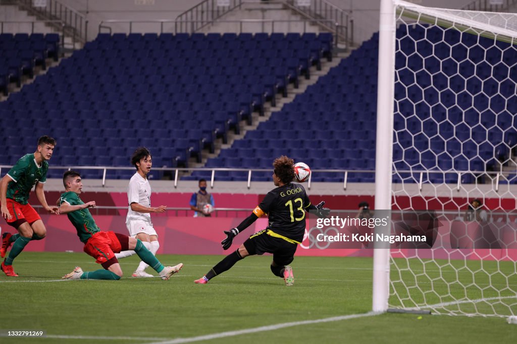 Mexico v Japan: Bronze Medal Match: Men's Football - Olympics: Day 14