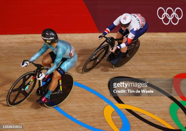 Wai Sze Lee of Team Hong Kong and Katy Marchant of Team Great Britain sprint during the Women's sprint quarterfinals, race 2 - heat 4 of the track...