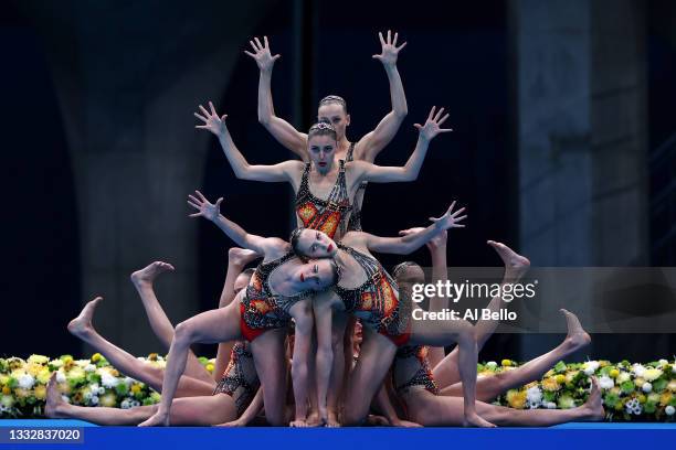 Team Ukraine compete in the Artistic Swimming Team Free Routine on day fifteen of the Tokyo 2020 Olympic Games at Tokyo Aquatics Centre on August 07,...