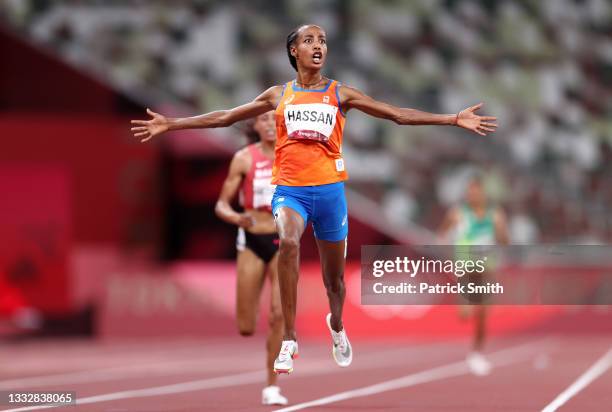 Sifan Hassan of Team Netherlands celebrates as she wins the gold medal in the Women's 10,000m Final on day fifteen of the Tokyo 2020 Olympic Games at...