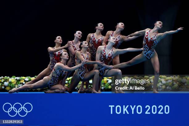 Team Canada compete in the Artistic Swimming Team Free Routine on day fifteen of the Tokyo 2020 Olympic Games at Tokyo Aquatics Centre on August 07,...