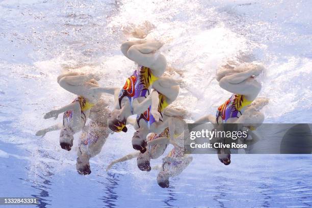 Team ROC compete in the Artistic Swimming Team Free Routine on day fifteen of the Tokyo 2020 Olympic Games at Tokyo Aquatics Centre on August 07,...