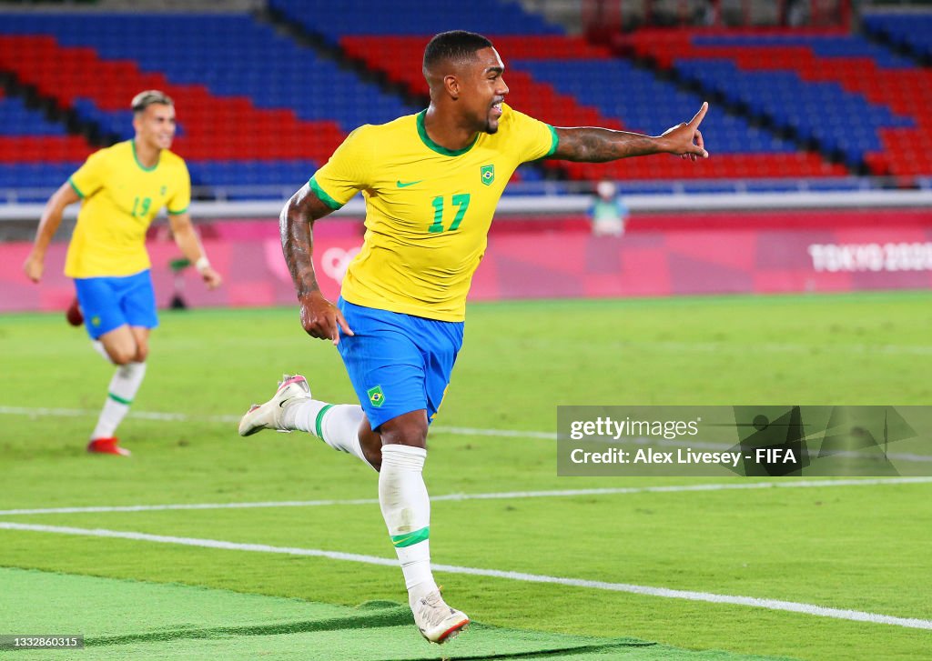 Brazil v Spain: Gold Medal Match Men's Football - Olympics: Day 15