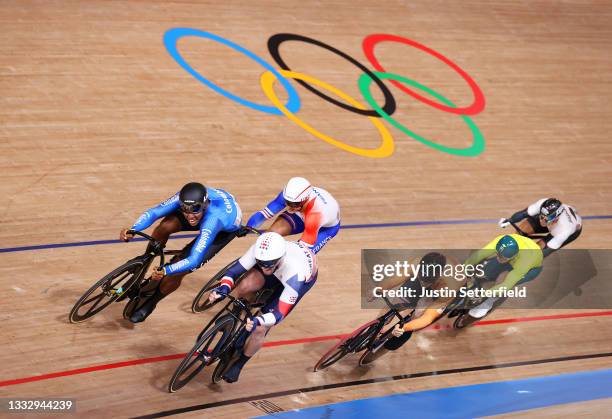 Kevin Santiago Quintero Chavarro of Team Colombia, Jason Kenny of Team Great Britain, Rayan Helal of Team France, Harrie Lavreysen of Team...