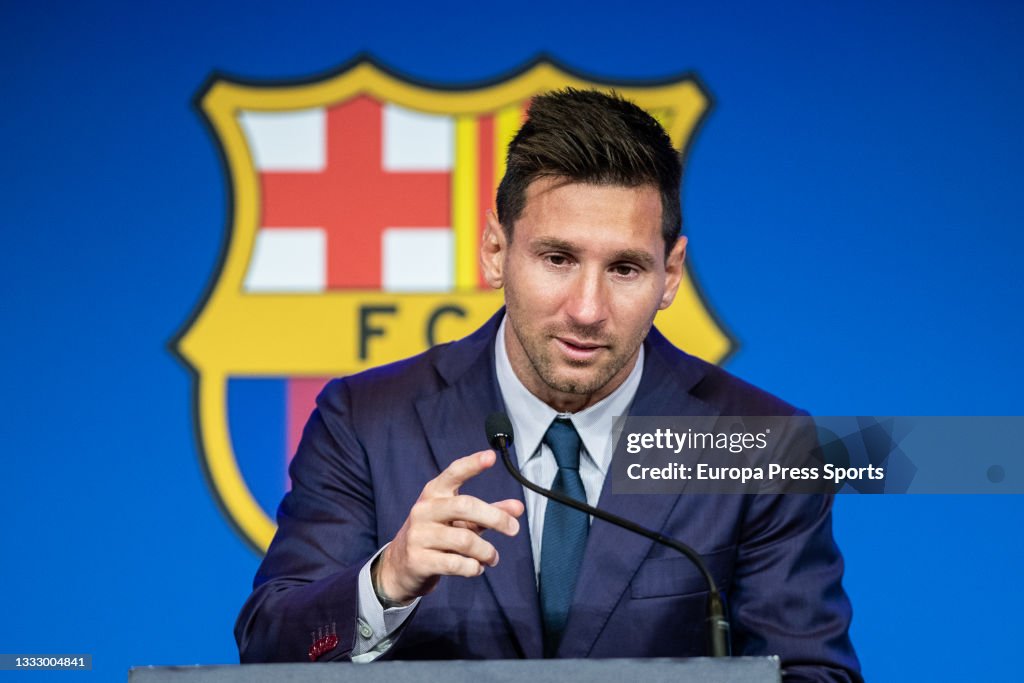 FC Barcelona president meets La Liga officials over potential Messi move