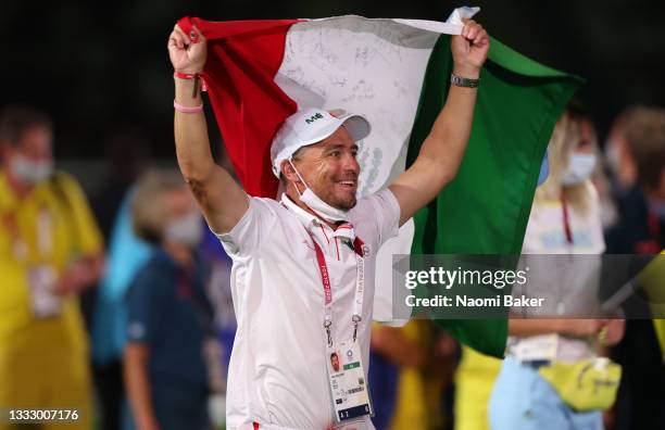 Members of Team Mexico during the Closing Ceremony of the Tokyo 2020 Olympic Games at Olympic Stadium on August 08, 2021 in Tokyo, Japan.