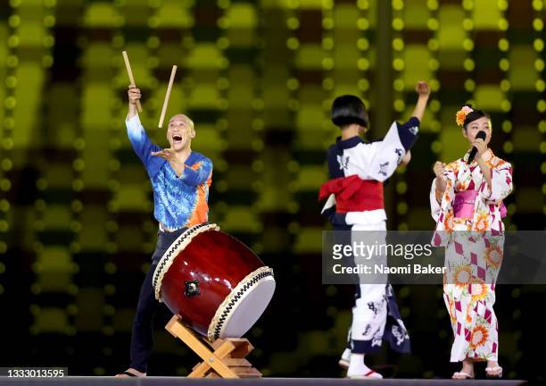 Entertainers perform during the Closing Ceremony of the Tokyo 2020 Olympic Games at Olympic Stadium on August 08, 2021 in Tokyo, Japan.