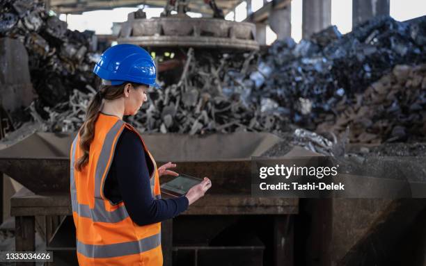 Scrap Shop Worker 2,782 Scrap Metal Worker Stock Photos, High-Res Pictures, and Images ...