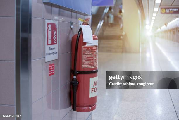 fire extinguisher in the operating department. - fire extinguisher stock pictures, royalty-free photos & images