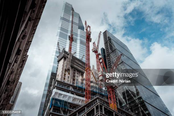development in central london - london skyscraper stock pictures, royalty-free photos & images