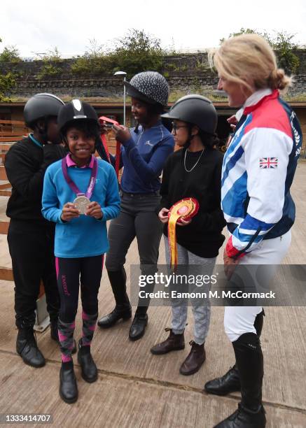 Tina Cook 56 Japan Equestrian Federation Stock Photos, High-Res Pictures, and ...