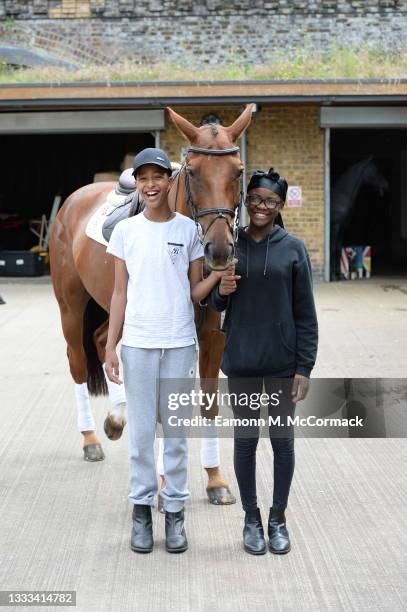 Tina Cook 56 Japan Equestrian Federation Stock Photos, High-Res Pictures, and ...