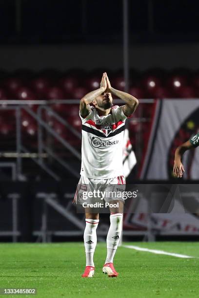 Dani Alves of Sao Paulo reacts during a quarter final first leg match between Sao Paulo and Palmeiras as part of Copa CONMEBOL Libertadores 2021 at...