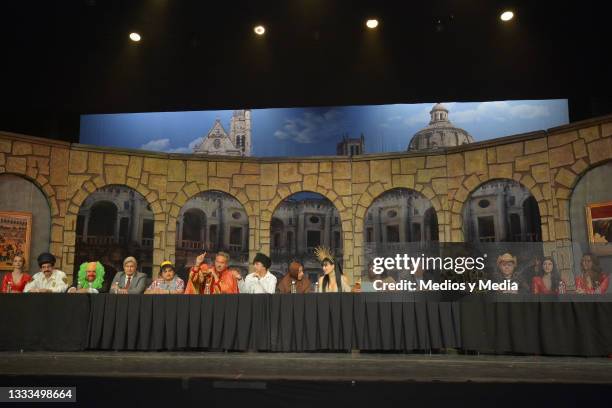 Cast of 'Nuevo Tenorio Cómico' is ready to start the conference at 'Centro Cultural 1' on August 10, 2021 in Mexico City, Mexico.