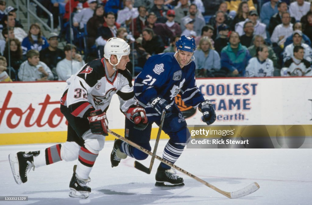 Toronto Maple Leafs vs Buffalo Sabres
