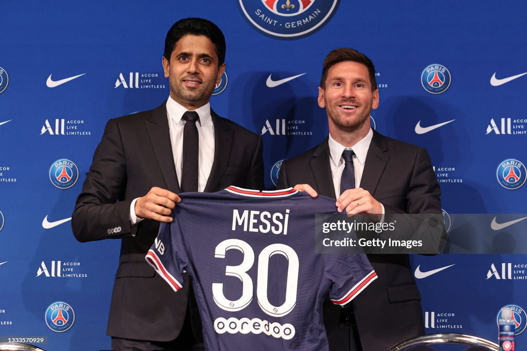 Lionel Messi - Presentation at Paris Saint-Germain