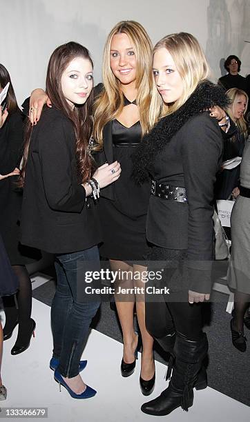 Michelle Trachtenberg, Amanda Bynes and Sonia attend the Pamella Roland fashion show during Mercedes-Benz Fashion Week Fall 2009 at The Salon in...