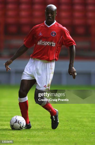 Richard Rufus of Charlton Athletic on the ball during the John Robinson Testimonial match between Charlton Athletic and FC Porto at The Valley in...