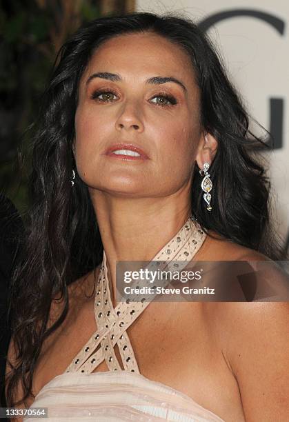 Demi Moore arrives at The 66th Annual Golden Globe Awards at The Beverly Hilton Hotel on January 11, 2009 in Hollywood, California.