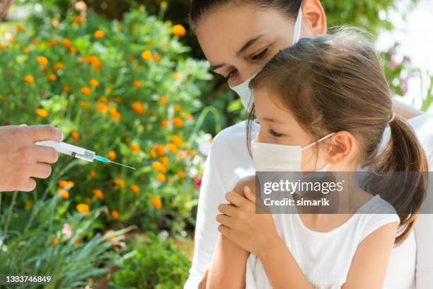 vaccination - hepatitis stock pictures, royalty-free photos & images