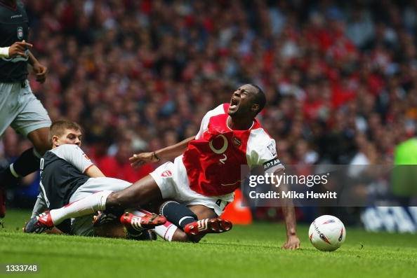 Steven Gerrard of Liverpool and Patrick Vieira of Arsenal Steven Gerrard of Liverpool and Patrick Vieira of Arsenal