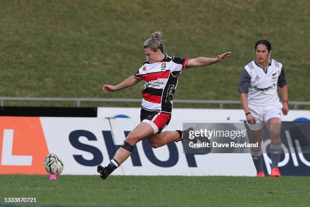 Hazel Tubic of Counties kicks a goal during the round five Farah Palmer Cup match between Counties Manukau and Auckland at Navigation Homes Stadium,...