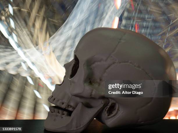 Exploded Skull Photos and Premium High Res Pictures - Getty Images