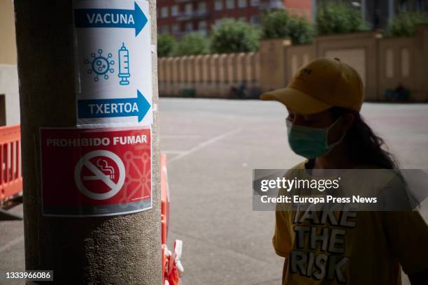 Africa Aguado Cuadrado, a 12-year-old girl from Pamplona, goes to the old Maristas school in Pamplona where the Navarra Health Service has set up one...
