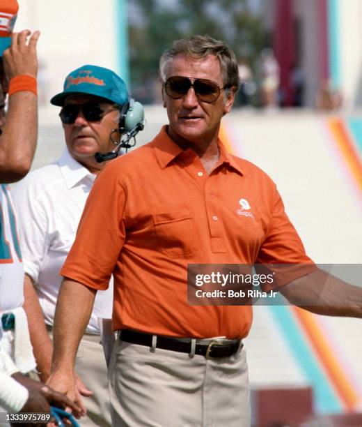 Miami Dolphins head coach Don Shula during game action of Los Angeles Raiders against Miami Dolphins, August 19, 1984 in Los Angeles, California.