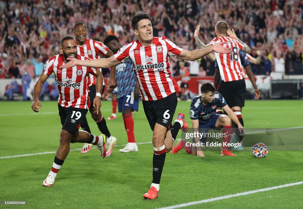 Brentford v Arsenal - Premier League