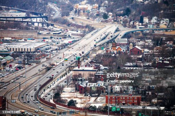 american town - pittsburgh, pa - pittsburgh snow stock pictures, royalty-free photos & images