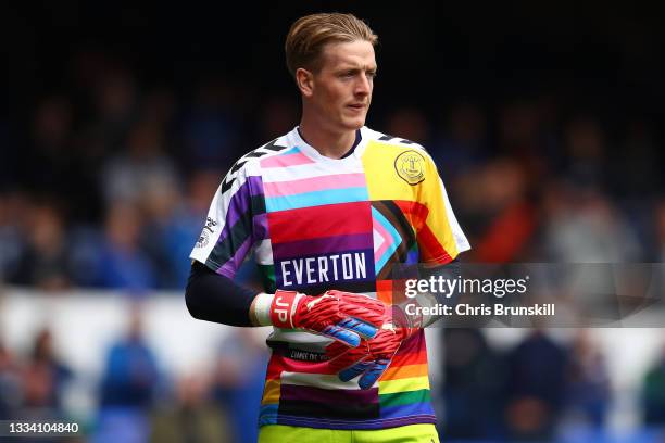 Jordan Pickford of Everton warms up prior to the Premier League match between Everton and Southampton at Goodison Park on August 14, 2021 in...