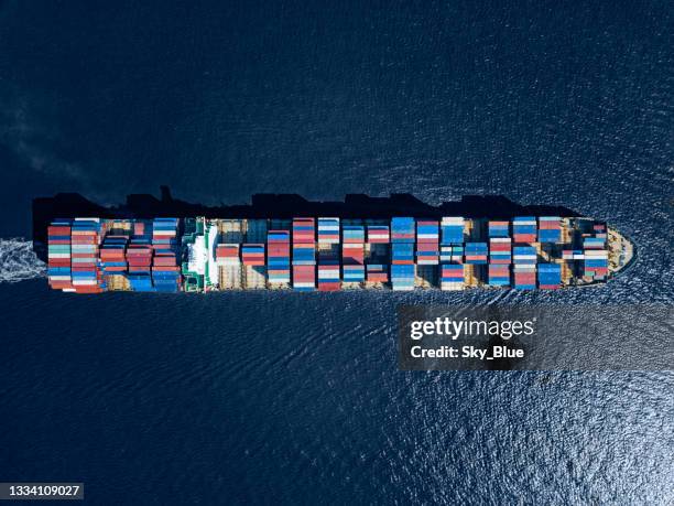 container ship from above - china ship bildbanksfoton och bilder