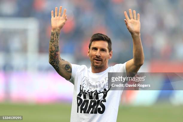 Lionel Messi of Paris Saint-Germain is introduced to the fans prior to the Ligue 1 Uber Eats match between Paris Saint Germain and Strasbourg at Parc...