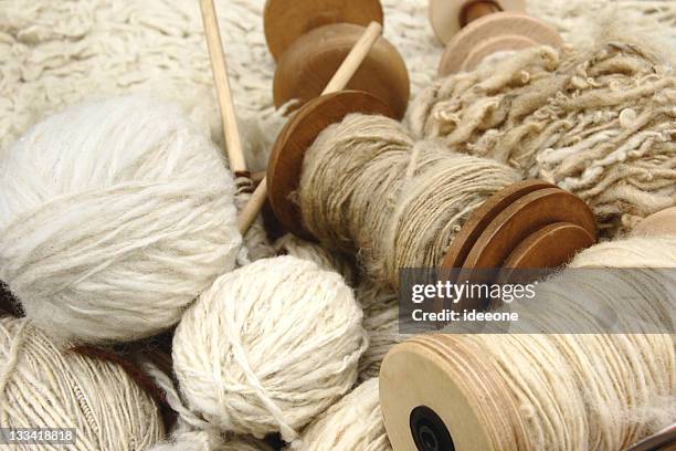 natural wool yarns - fibre textile bildbanksfoton och bilder