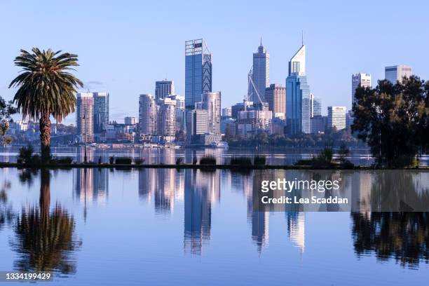 perth city at sunrise - perth skyline stock pictures, royalty-free photos & images