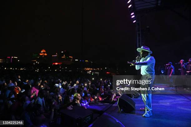 Anthony Hamilton performs during Funkfest 2021 at Waterfront Park on August 14, 2021 in Louisville, Kentucky.