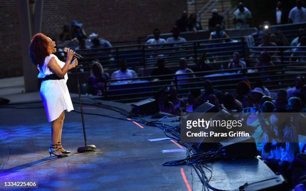 Singer Stephanie Mills performs onstage during An Evening of Classic R&B at Mable House Barnes Amphitheatre on August 14, 2021 in Mableton, Georgia.