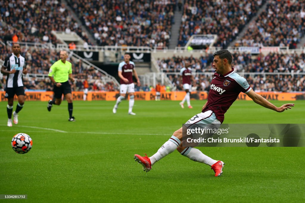 Newcastle United v West Ham United - Premier League