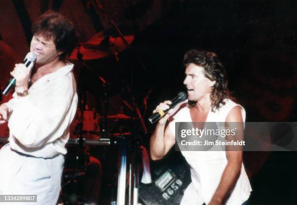 Rock band The Monkees Micky Dolenz, Davy Jones perform at the Carlton Dinner Theatre in Bloomington, Minnesota on August 20, 1986.