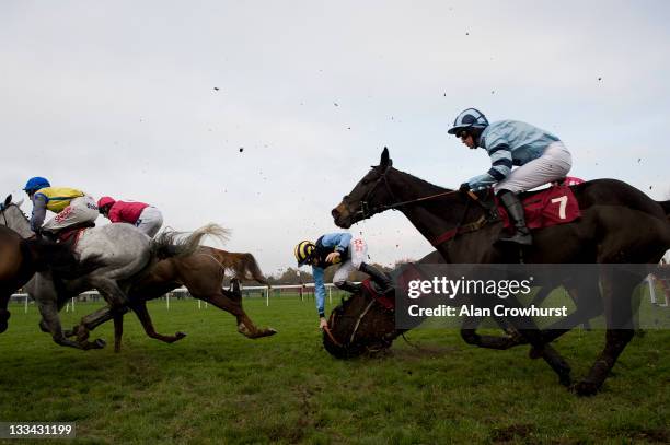 Timeform Racing Radio 2,361 Haydock Photos & High Res Pictures - Getty Images