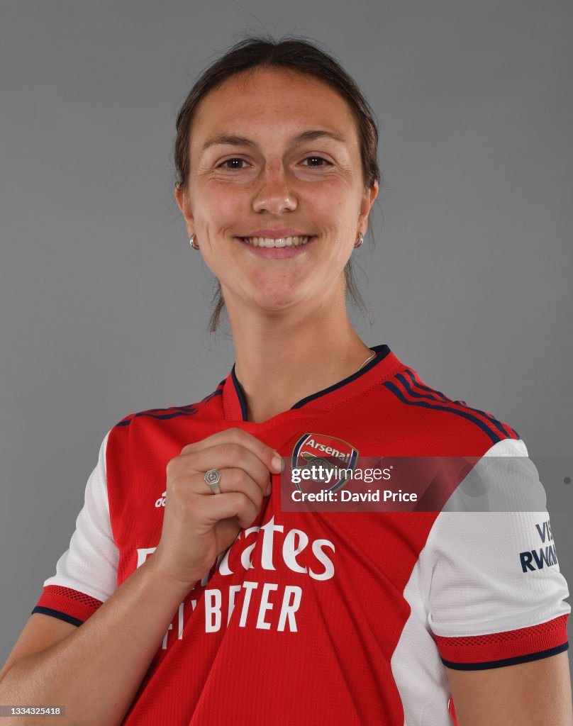 Arsenal Women Photocall