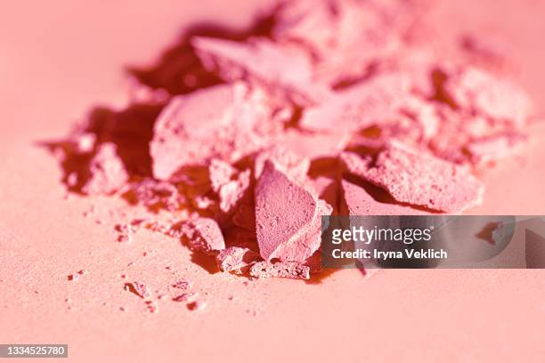 eye shadow matte pink sand texture background. - eyeshadow foto e immagini stock