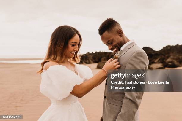 elopement matrimonio - african american wedding foto e immagini stock