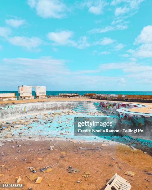abandoned swimming pool in tenerife, canary islands - ghost town stock pictures, royalty-free photos & images